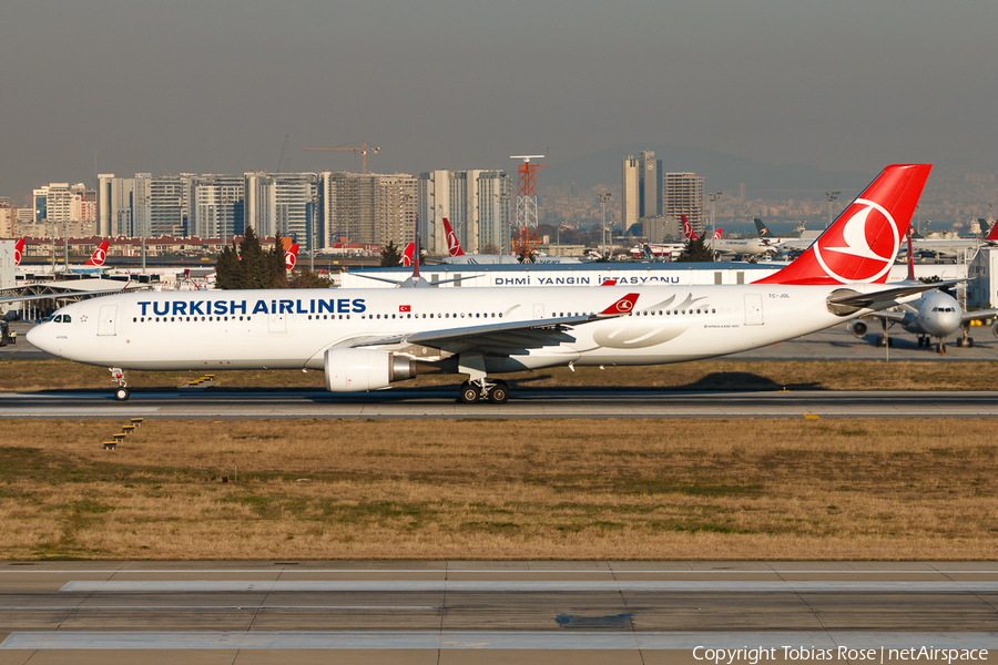 Turkish Airlines Airbus A330-303 (TC-JOL) | Photo 314213