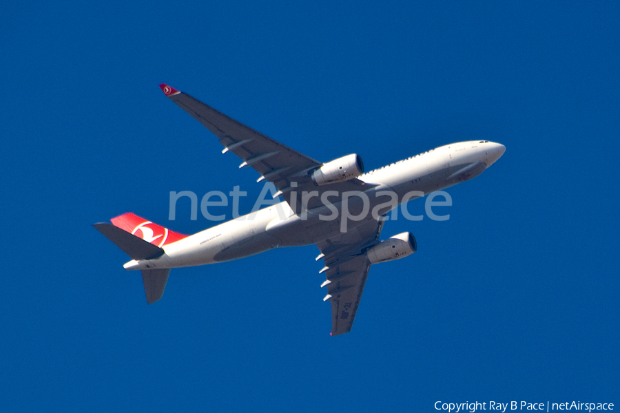Turkish Cargo Airbus A330-223F (TC-JOO) | Photo 316407