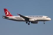 Turkish Airlines Airbus A320-232 (TC-JPA) at  Istanbul - Ataturk, Turkey