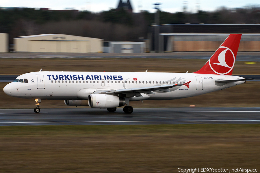Turkish Airlines Airbus A320-232 (TC-JPA) | Photo 278748