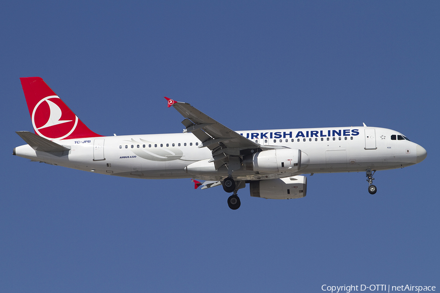 Turkish Airlines Airbus A320-232 (TC-JPB) | Photo 392590
