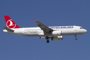 Turkish Airlines Airbus A320-232 (TC-JPB) at  Antalya, Turkey