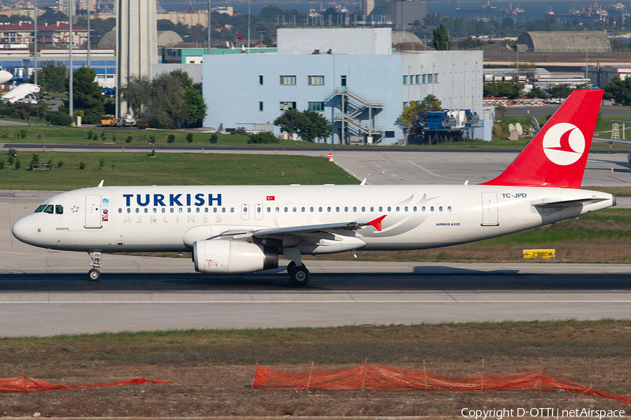 Turkish Airlines Airbus A320-232 (TC-JPD) | Photo 389926