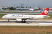 Turkish Airlines Airbus A320-232 (TC-JPD) at  Istanbul - Ataturk, Turkey