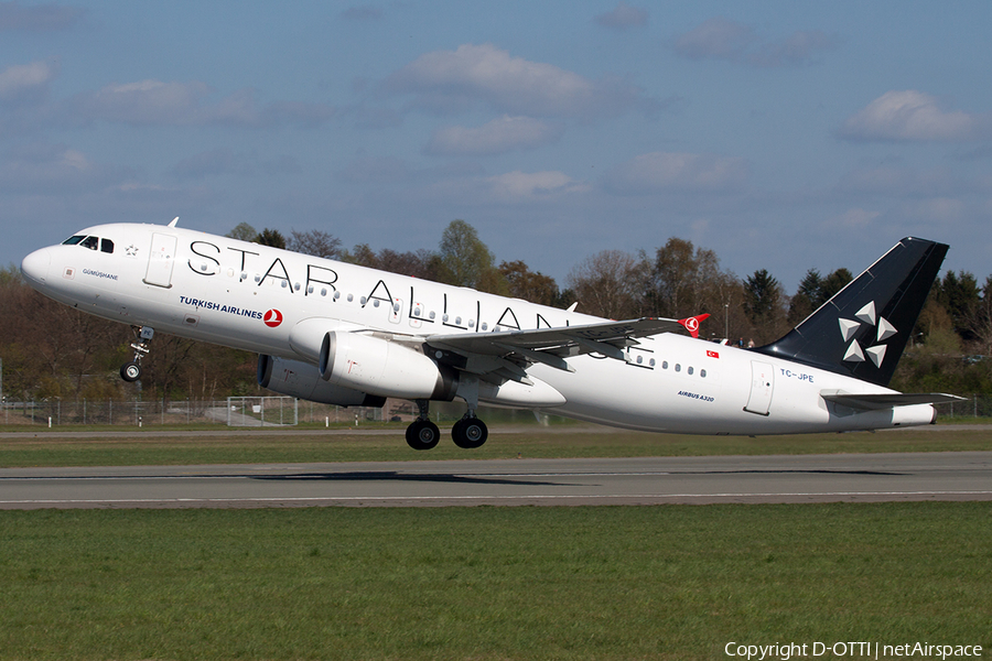 Turkish Airlines Airbus A320-232 (TC-JPE) | Photo 492194