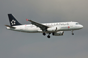 Turkish Airlines Airbus A320-232 (TC-JPE) at  Istanbul - Ataturk, Turkey