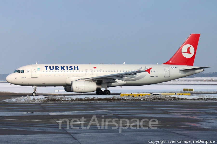 Turkish Airlines Airbus A320-232 (TC-JPF) | Photo 34637
