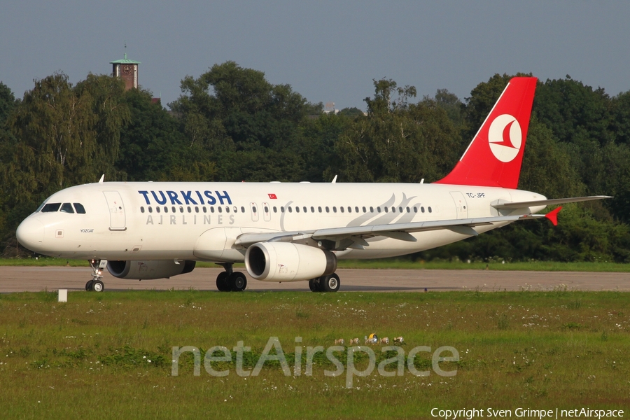 Turkish Airlines Airbus A320-232 (TC-JPF) | Photo 431090