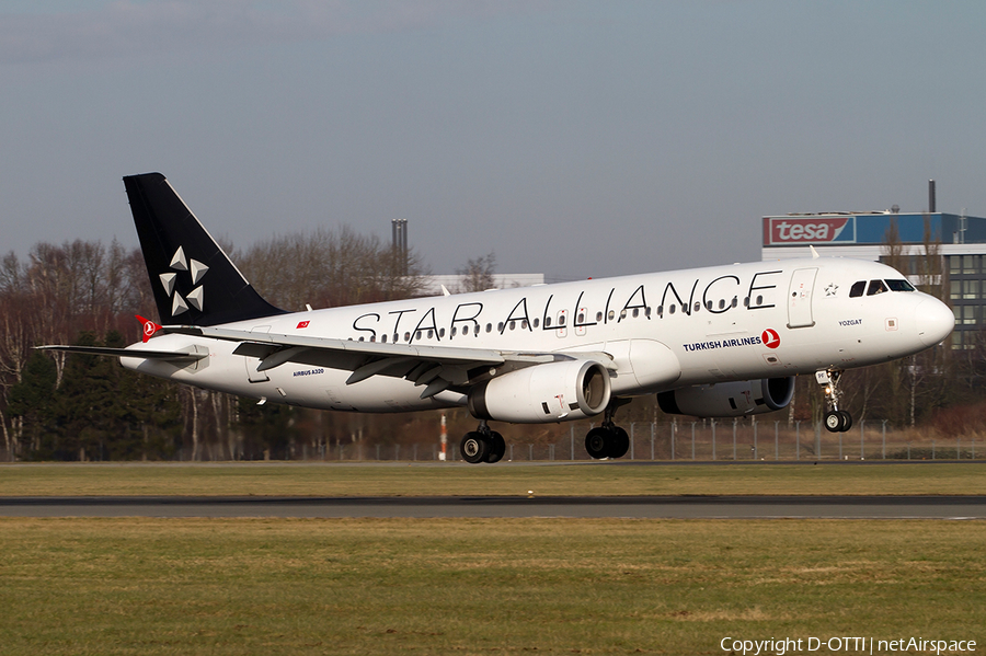 Turkish Airlines Airbus A320-232 (TC-JPF) | Photo 476911