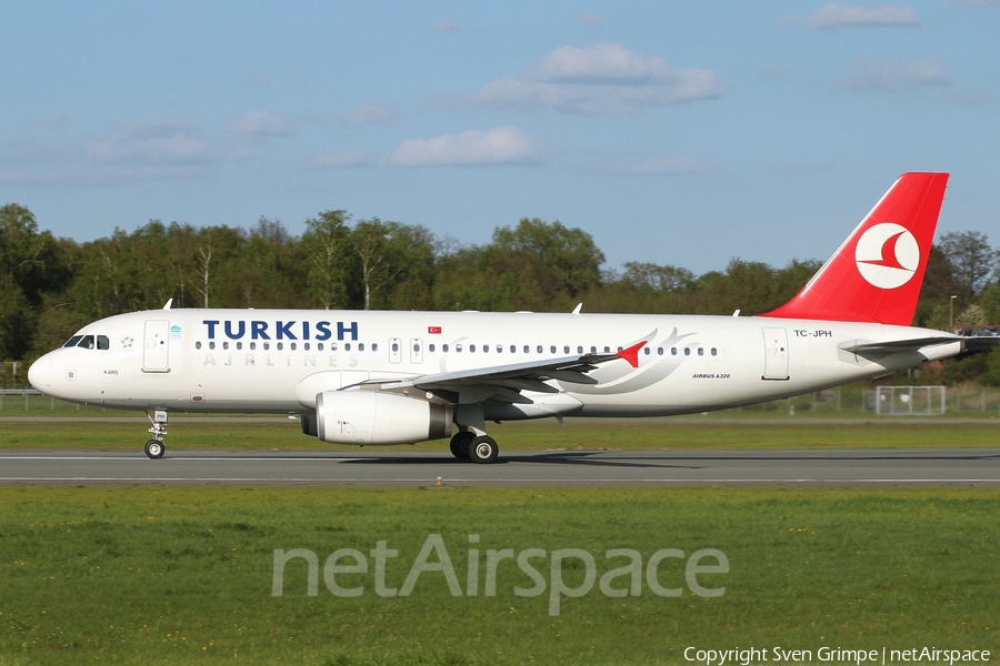 Turkish Airlines Airbus A320-232 (TC-JPH) | Photo 34845