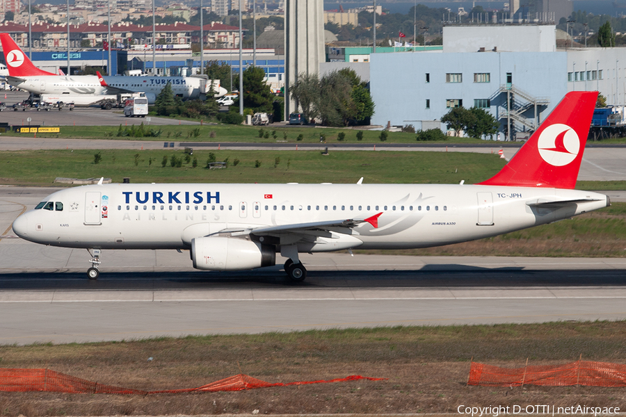 Turkish Airlines Airbus A320-232 (TC-JPH) | Photo 389678