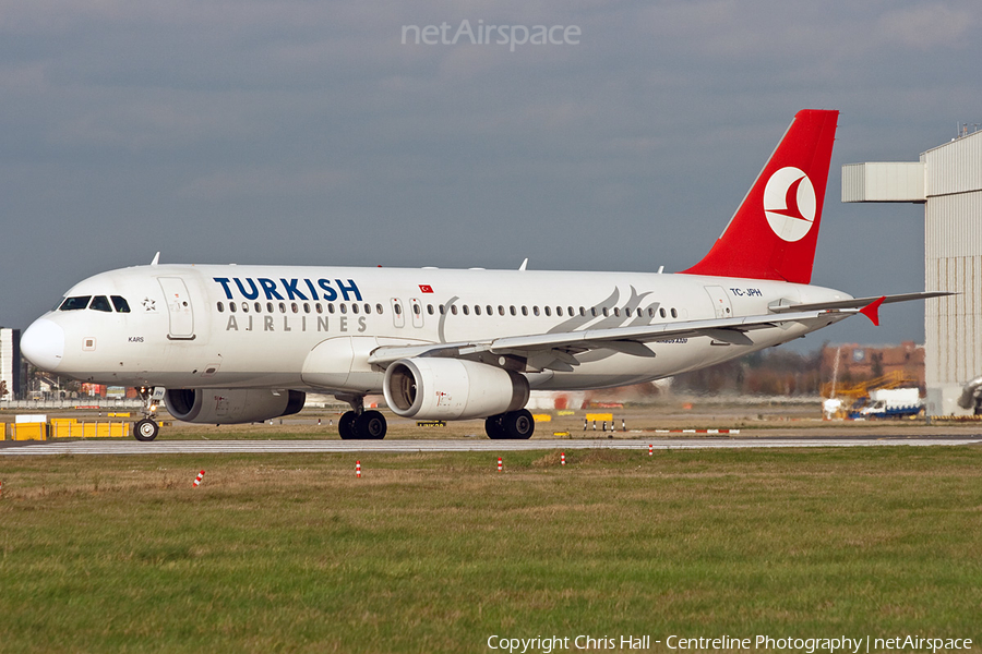 Turkish Airlines Airbus A320-232 (TC-JPH) | Photo 16486
