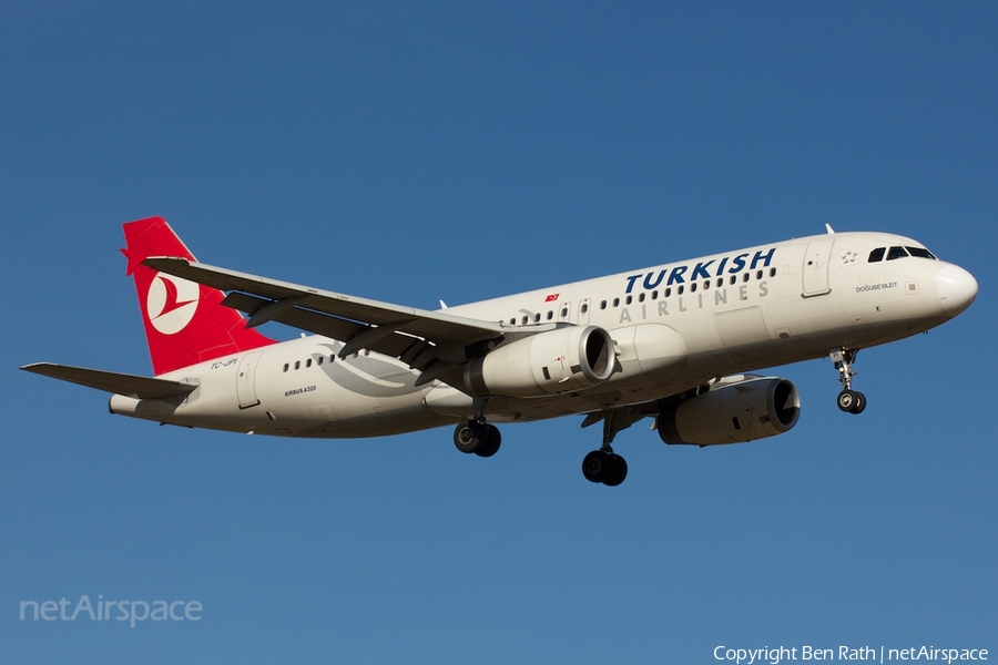 Turkish Airlines Airbus A320-232 (TC-JPI) | Photo 42396