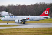 Turkish Airlines Airbus A320-232 (TC-JPI) at  Hamburg - Fuhlsbuettel (Helmut Schmidt), Germany