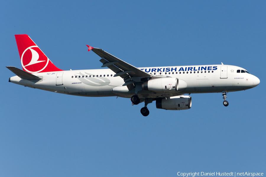 Turkish Airlines Airbus A320-232 (TC-JPI) | Photo 493312