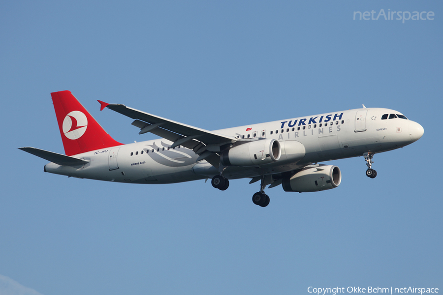 Turkish Airlines Airbus A320-232 (TC-JPJ) | Photo 40716