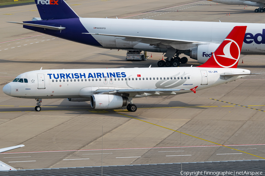 Turkish Airlines Airbus A320-232 (TC-JPK) | Photo 471592