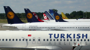 Turkish Airlines Airbus A320-232 (TC-JPK) at  Hamburg - Fuhlsbuettel (Helmut Schmidt), Germany