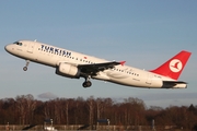 Turkish Airlines Airbus A320-232 (TC-JPN) at  Hamburg - Fuhlsbuettel (Helmut Schmidt), Germany