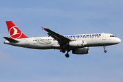 Turkish Airlines Airbus A320-232 (TC-JPN) at  Hamburg - Fuhlsbuettel (Helmut Schmidt), Germany