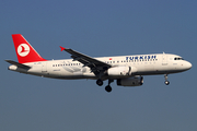Turkish Airlines Airbus A320-232 (TC-JPN) at  Istanbul - Ataturk, Turkey