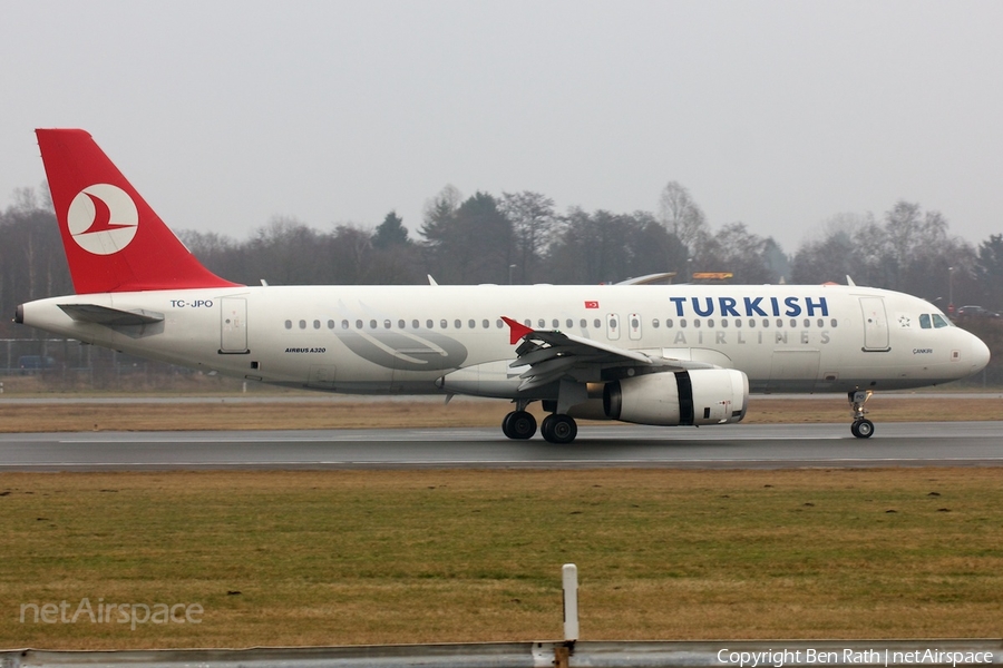 Turkish Airlines Airbus A320-232 (TC-JPO) | Photo 38615