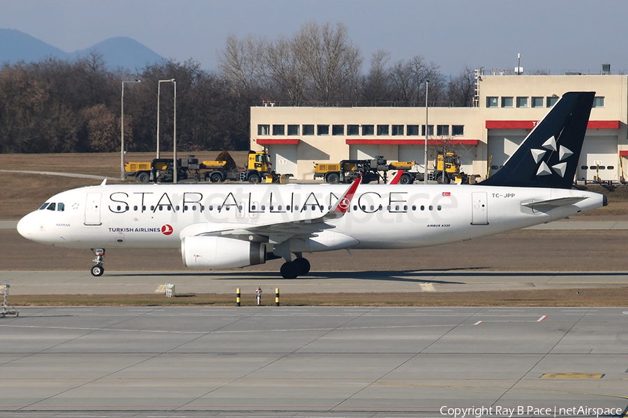 Turkish Airlines Airbus A320-232 (TC-JPP) | Photo 395221