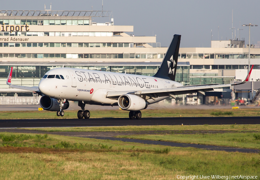 Turkish Airlines Airbus A320-232 (TC-JPP) | Photo 124200