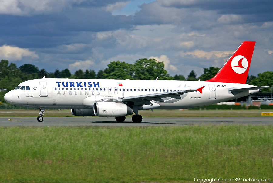 Turkish Airlines Airbus A320-232 (TC-JPP) | Photo 111812