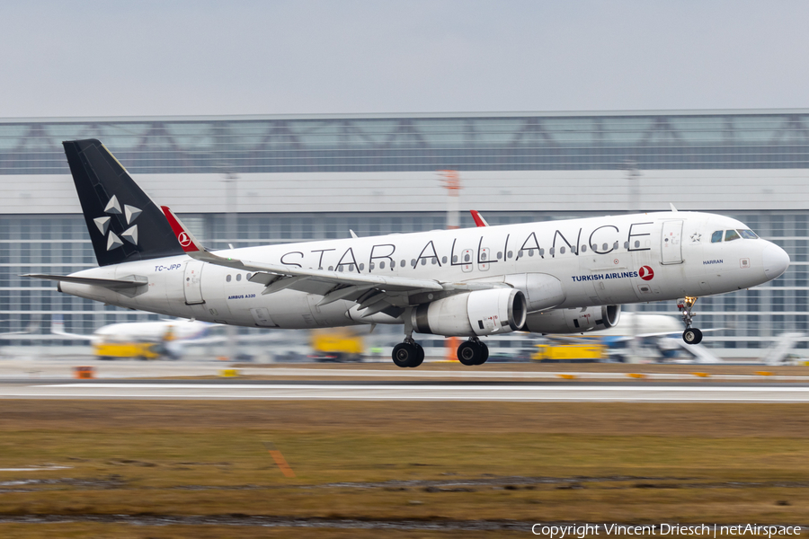 Turkish Airlines Airbus A320-232 (TC-JPP) | Photo 668873
