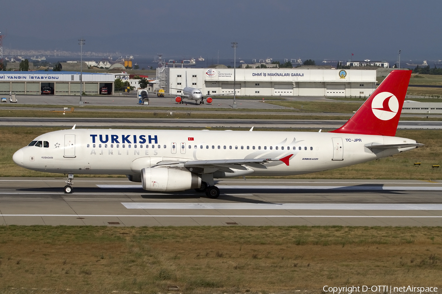 Turkish Airlines Airbus A320-232 (TC-JPR) | Photo 409588