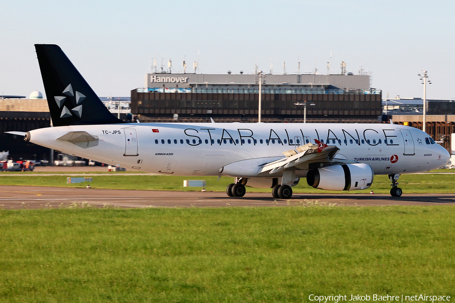 Turkish Airlines Airbus A320-232 (TC-JPS) | Photo 163523