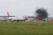 Turkish Airlines Airbus A320-232 (TC-JPT) at  Hamburg - Fuhlsbuettel (Helmut Schmidt), Germany