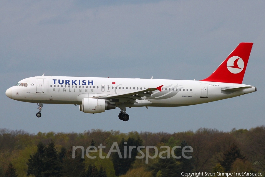 Turkish Airlines Airbus A320-214 (TC-JPV) | Photo 19724