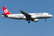 Turkish Airlines Airbus A320-214 (TC-JPV) at  Istanbul - Ataturk, Turkey