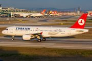 Turkish Airlines Airbus A320-214 (TC-JPV) at  Istanbul - Ataturk, Turkey