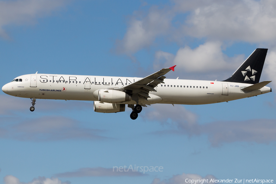 Turkish Airlines Airbus A321-231 (TC-JRB) | Photo 229321
