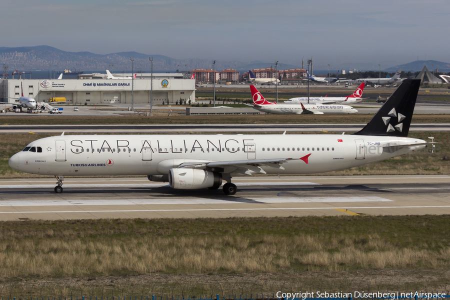 Turkish Airlines Airbus A321-231 (TC-JRB) | Photo 171103