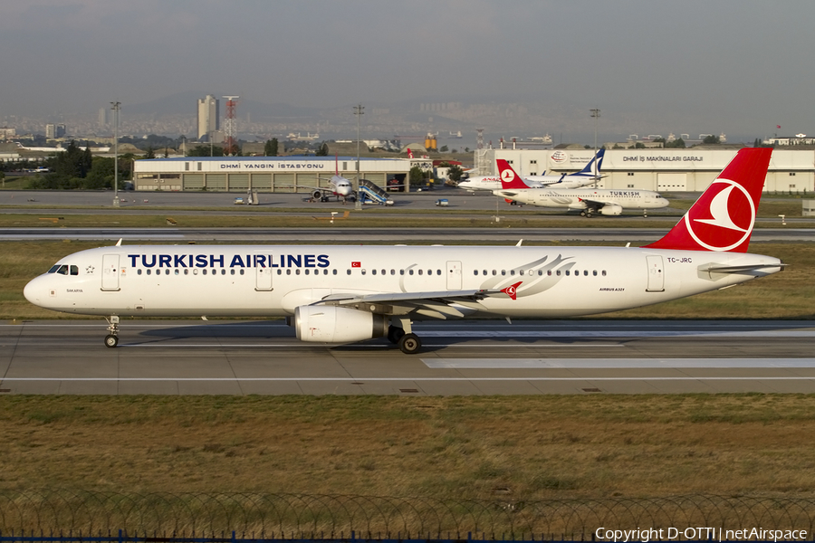 Turkish Airlines Airbus A321-231 (TC-JRC) | Photo 409645