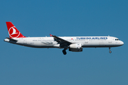 Turkish Airlines Airbus A321-231 (TC-JRC) at  Istanbul - Ataturk, Turkey