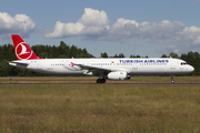 Turkish Airlines Airbus A321-231 (TC-JRD) at  Hamburg - Fuhlsbuettel (Helmut Schmidt), Germany