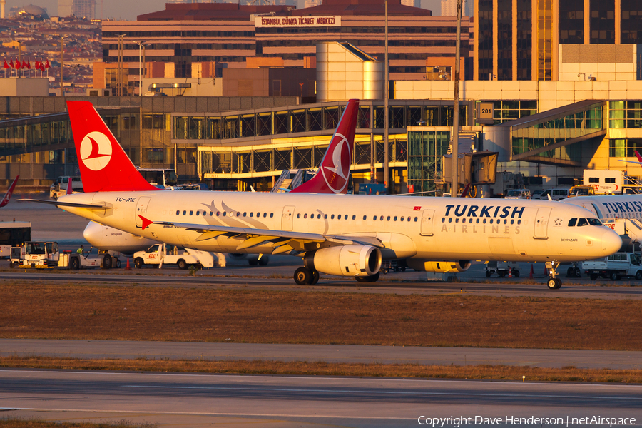 Turkish Airlines Airbus A321-231 (TC-JRE) | Photo 33385