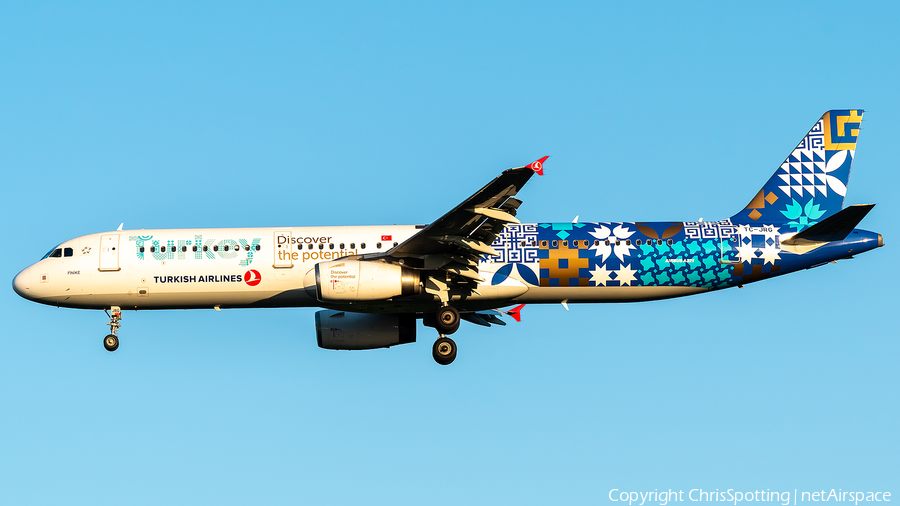 Turkish Airlines Airbus A321-231 (TC-JRG) | Photo 259078