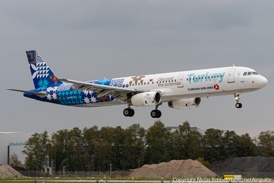 Turkish Airlines Airbus A321-231 (TC-JRG) | Photo 349713