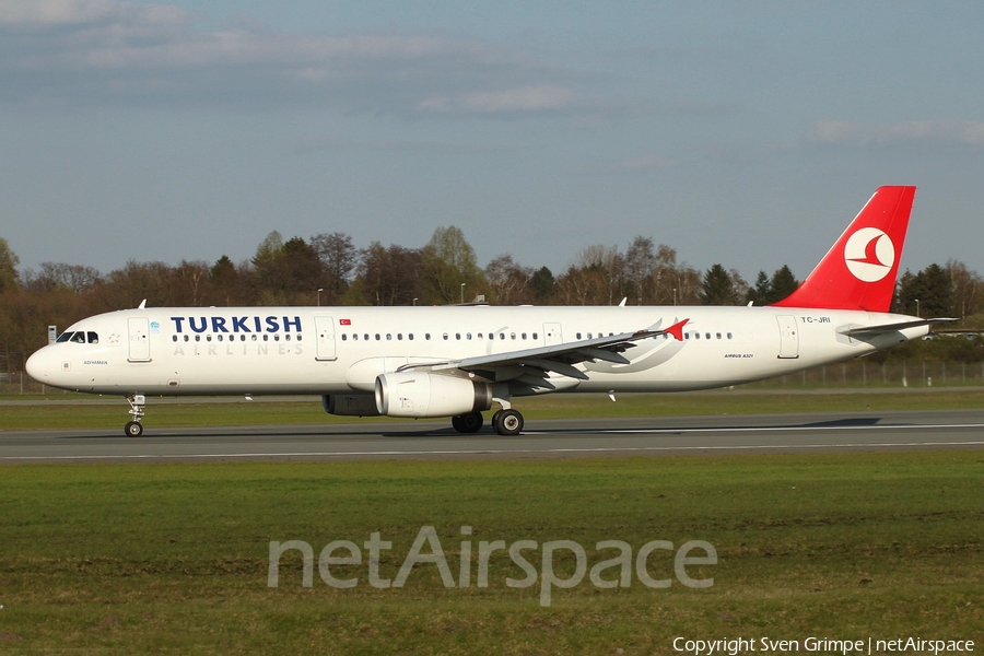 Turkish Airlines Airbus A321-231 (TC-JRI) | Photo 19699