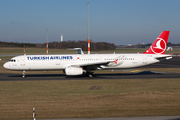 Turkish Airlines Airbus A321-231 (TC-JRI) at  Hamburg - Fuhlsbuettel (Helmut Schmidt), Germany