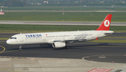 Turkish Airlines Airbus A321-231 (TC-JRJ) at  Dusseldorf - International, Germany