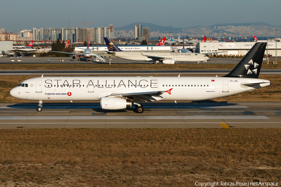 Turkish Airlines Airbus A321-231 (TC-JRL) | Photo 308101