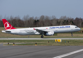 Turkish Airlines Airbus A321-231 (TC-JRM) at  Hamburg - Fuhlsbuettel (Helmut Schmidt), Germany