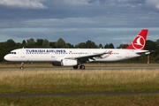 Turkish Airlines Airbus A321-231 (TC-JRM) at  Hamburg - Fuhlsbuettel (Helmut Schmidt), Germany